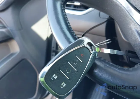 2020 Chevrolet Equinox Fwd Lt 2.0L Turbo from USA, damaged, VIN 3GNAXLEXXLS590977